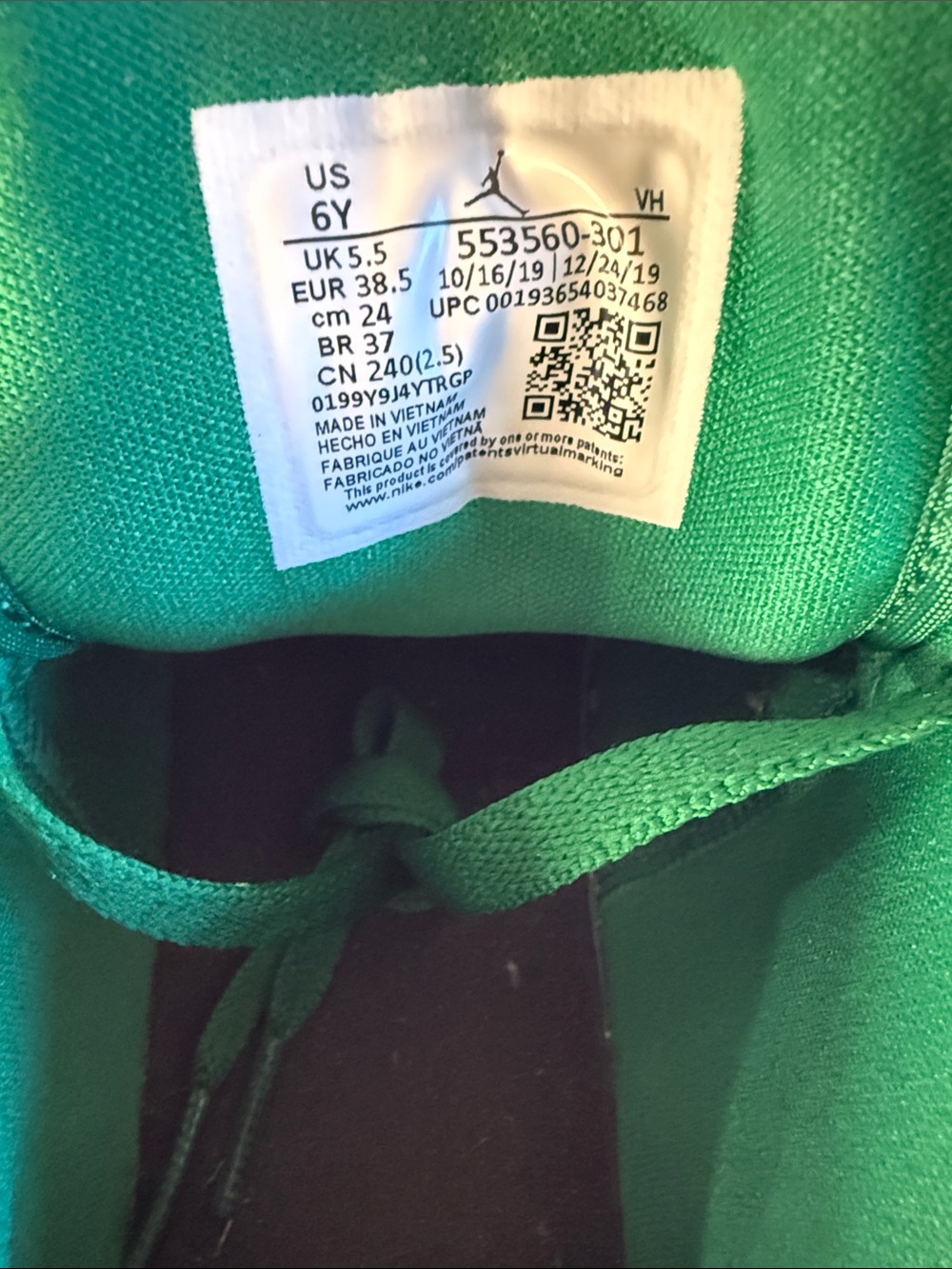 Air Jordan 1 Low GS Pine Green Black White Size 6Y 553560-301 - Picture 6 of 7